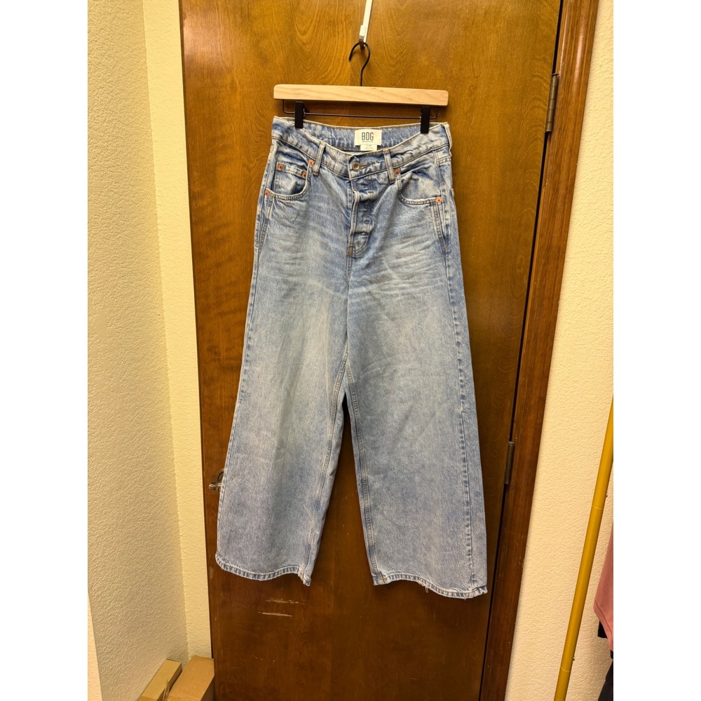 BDG Urban Outfitters Crossover Button Fly Wide Leg Jeans Light Wash 26W
